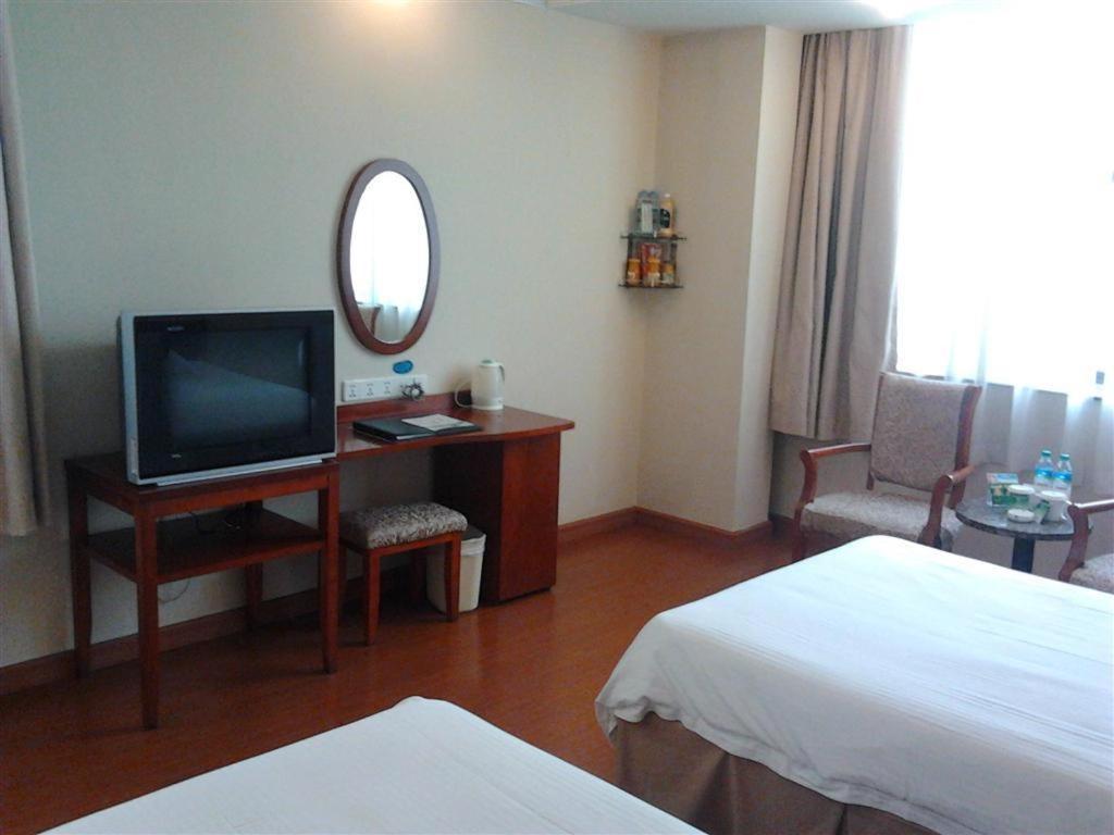 Greentree Inn Jiujiang Railway Station Business Hotel Pokój zdjęcie